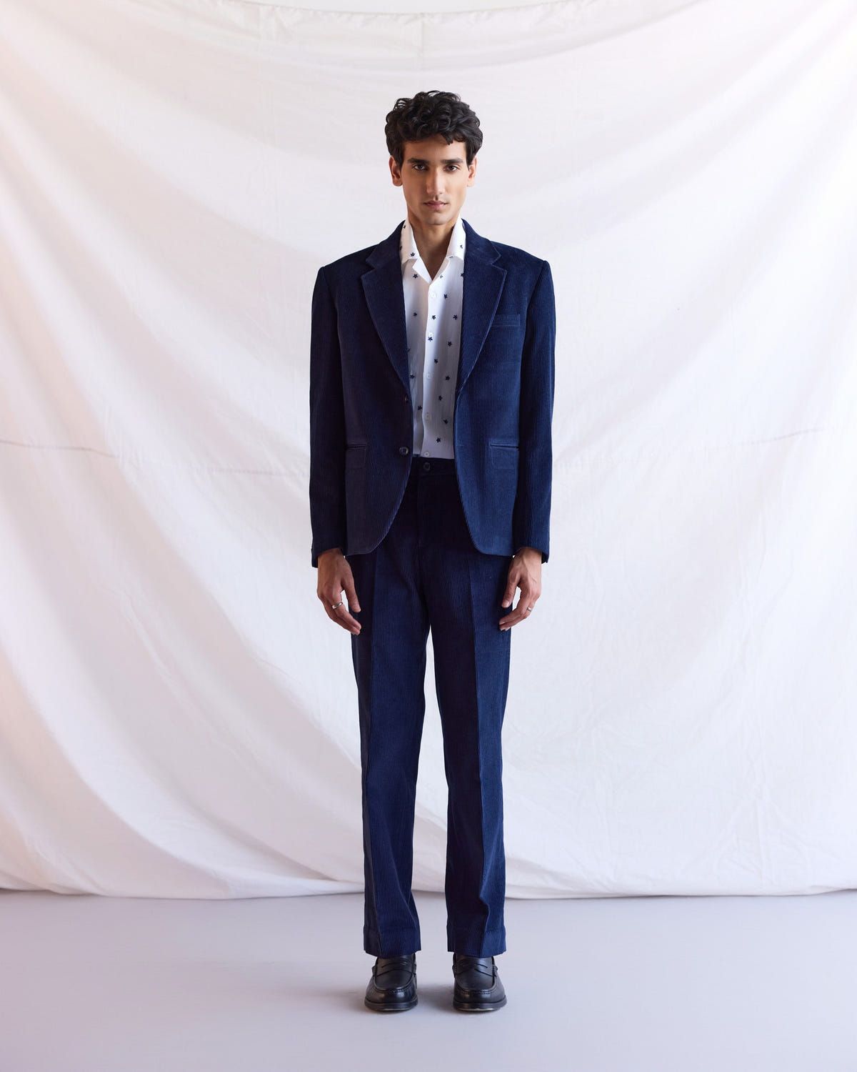 Blue corduroy blazer - image 4