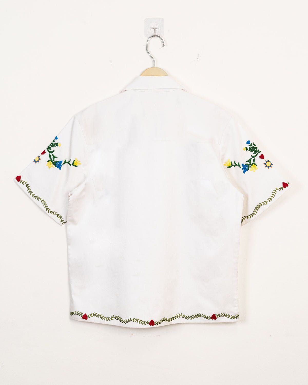 "Lovers in paradise" hand embroidered shirt - image 3