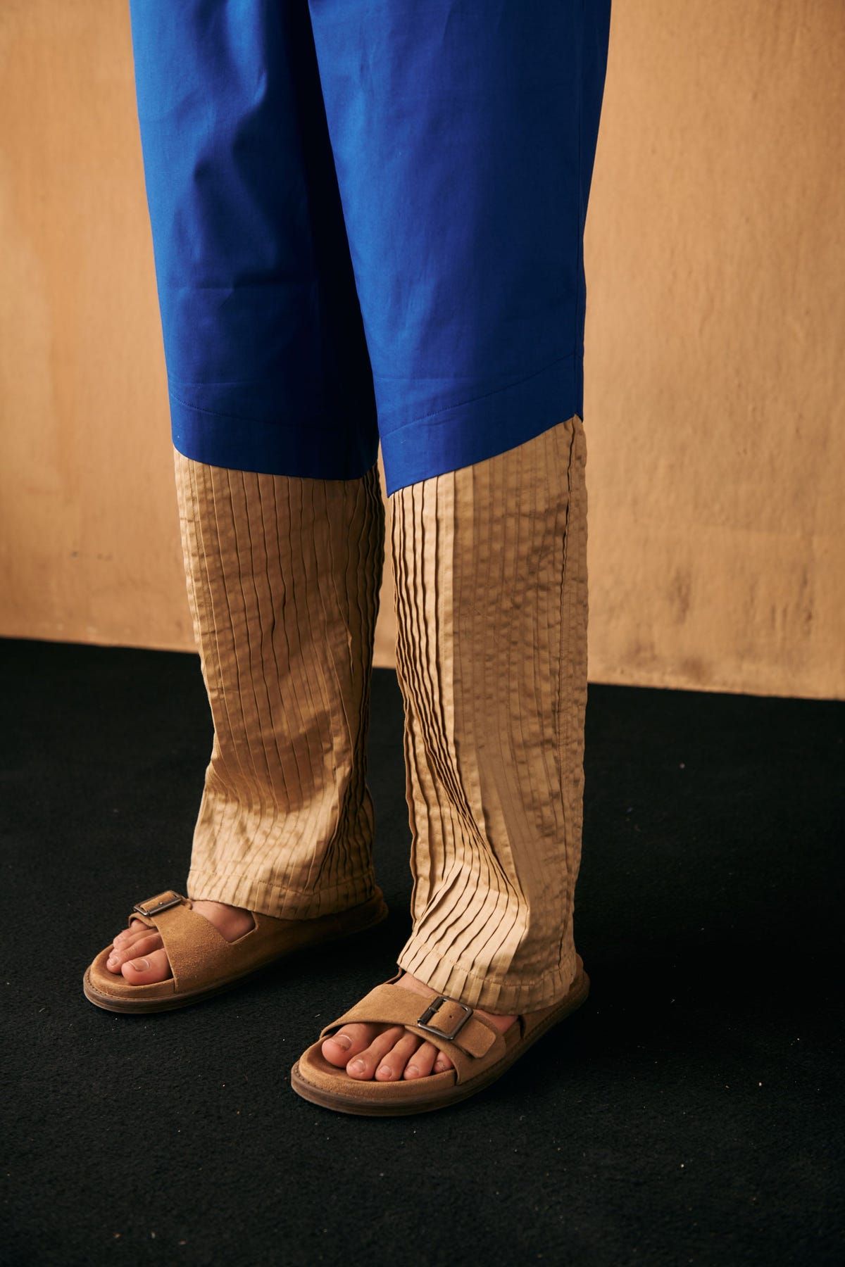 Athens pintucks lounge pants - image 3