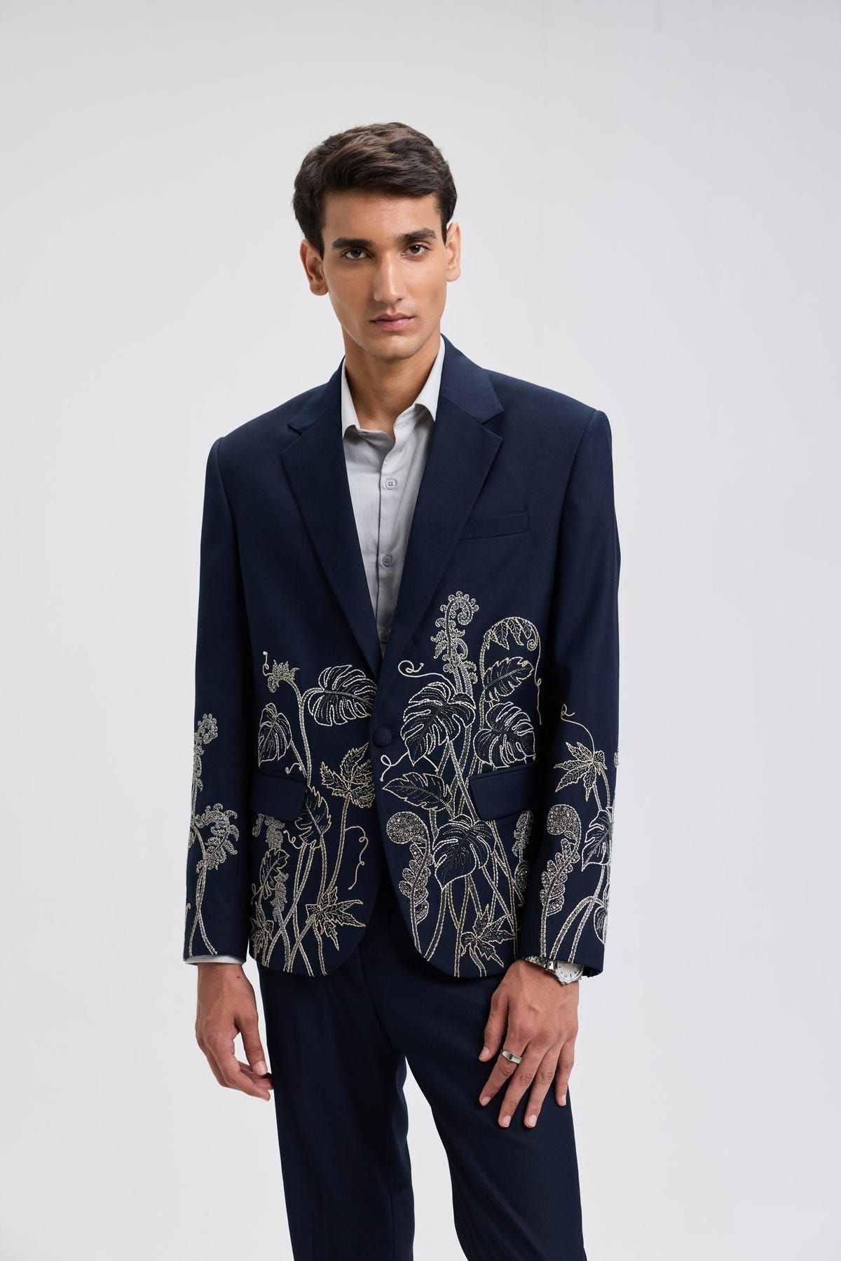 "Celestial Vines" hand embroidered blazer - image 5