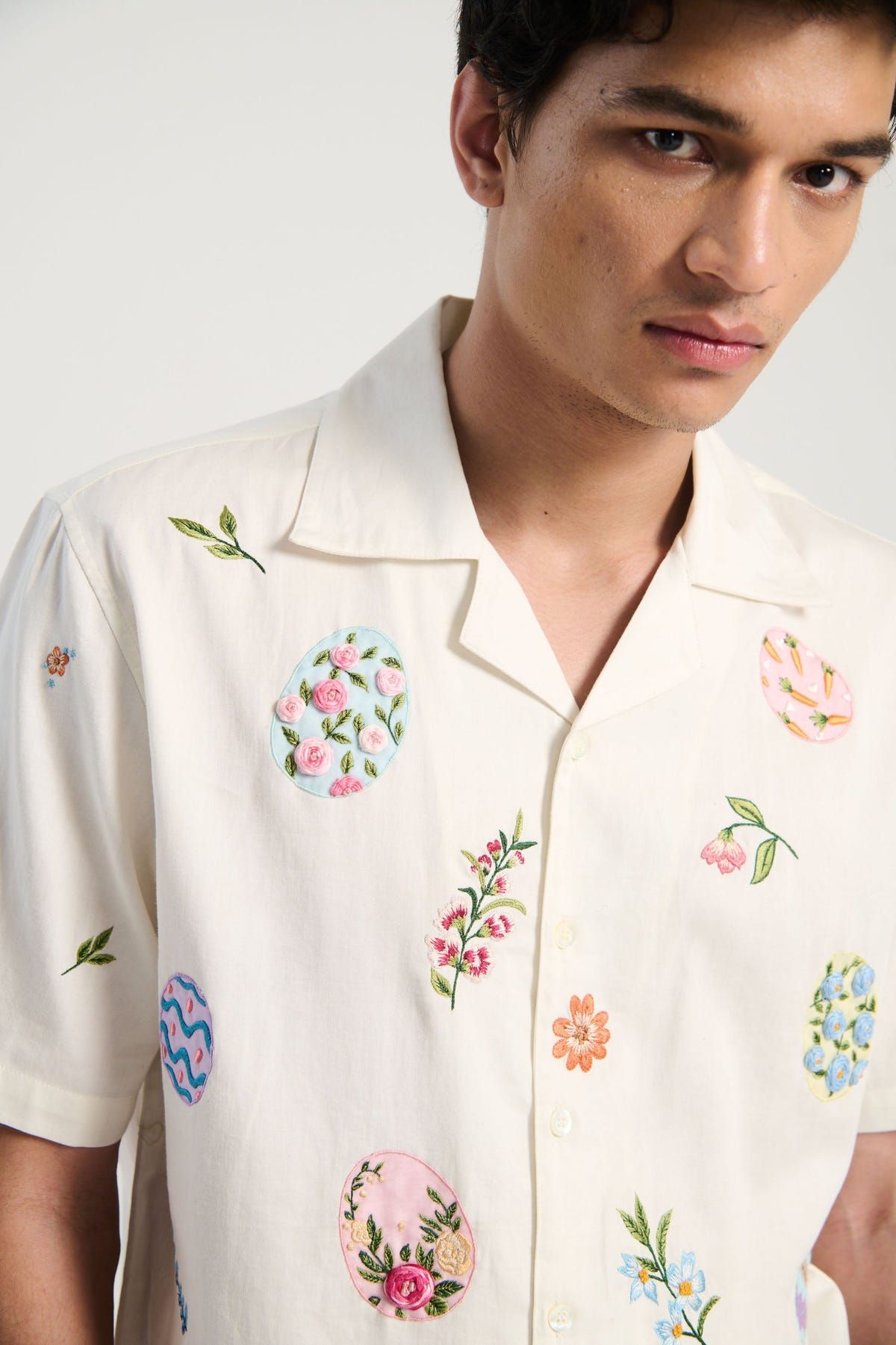 "Easter eggs" hand embroidered Shirt - image 3