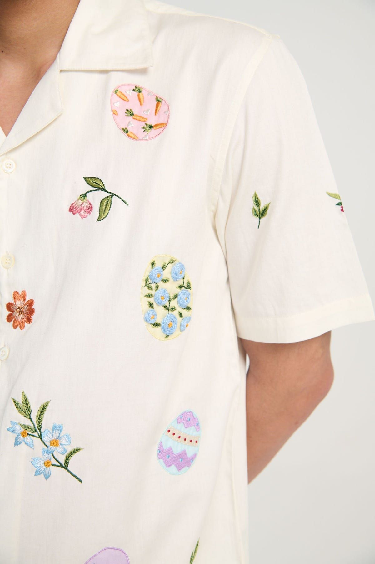 "Easter eggs" hand embroidered Shirt - image 5