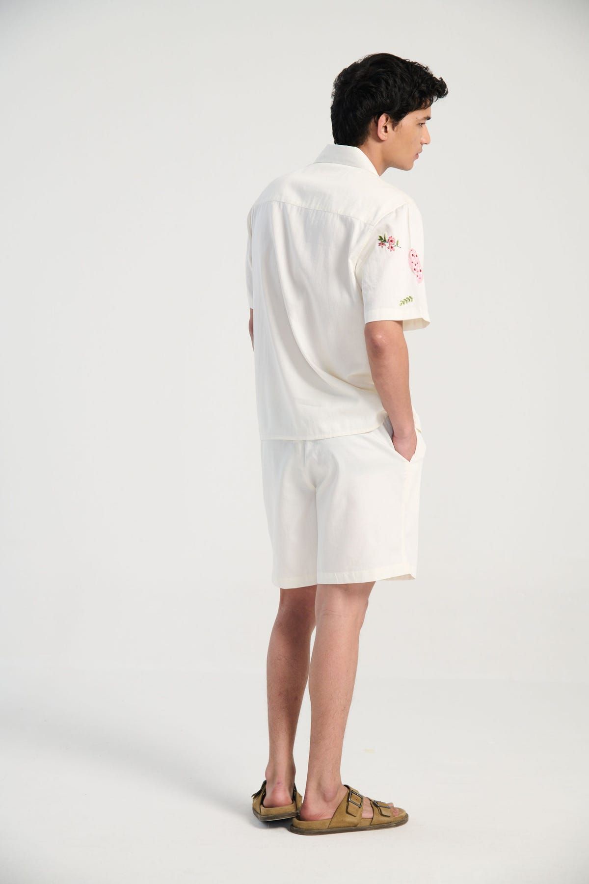 "Easter eggs" hand embroidered Shirt - image 6