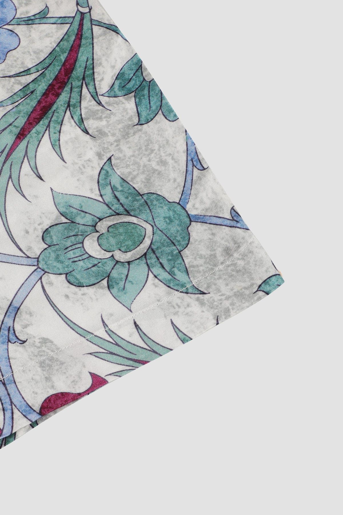 Moroccan tiles shorts - image 3