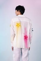 "Bleeding flowers" shirt view 3