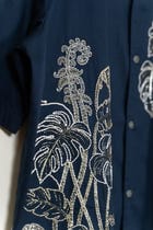 "Celestial vines" hand embroidered Shirt view 3