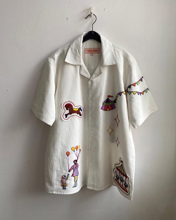 Perte D'ego — “Le carnaval” embroidered shirt.