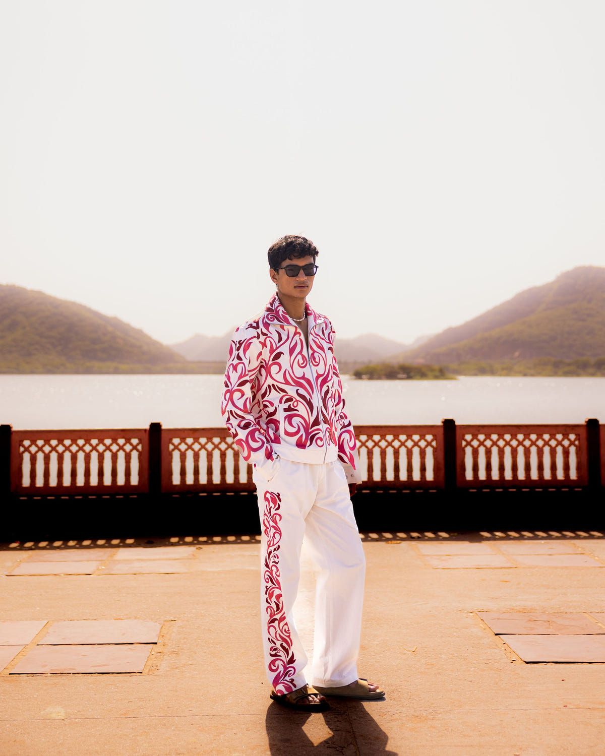Kashida embroidered pants - image 4