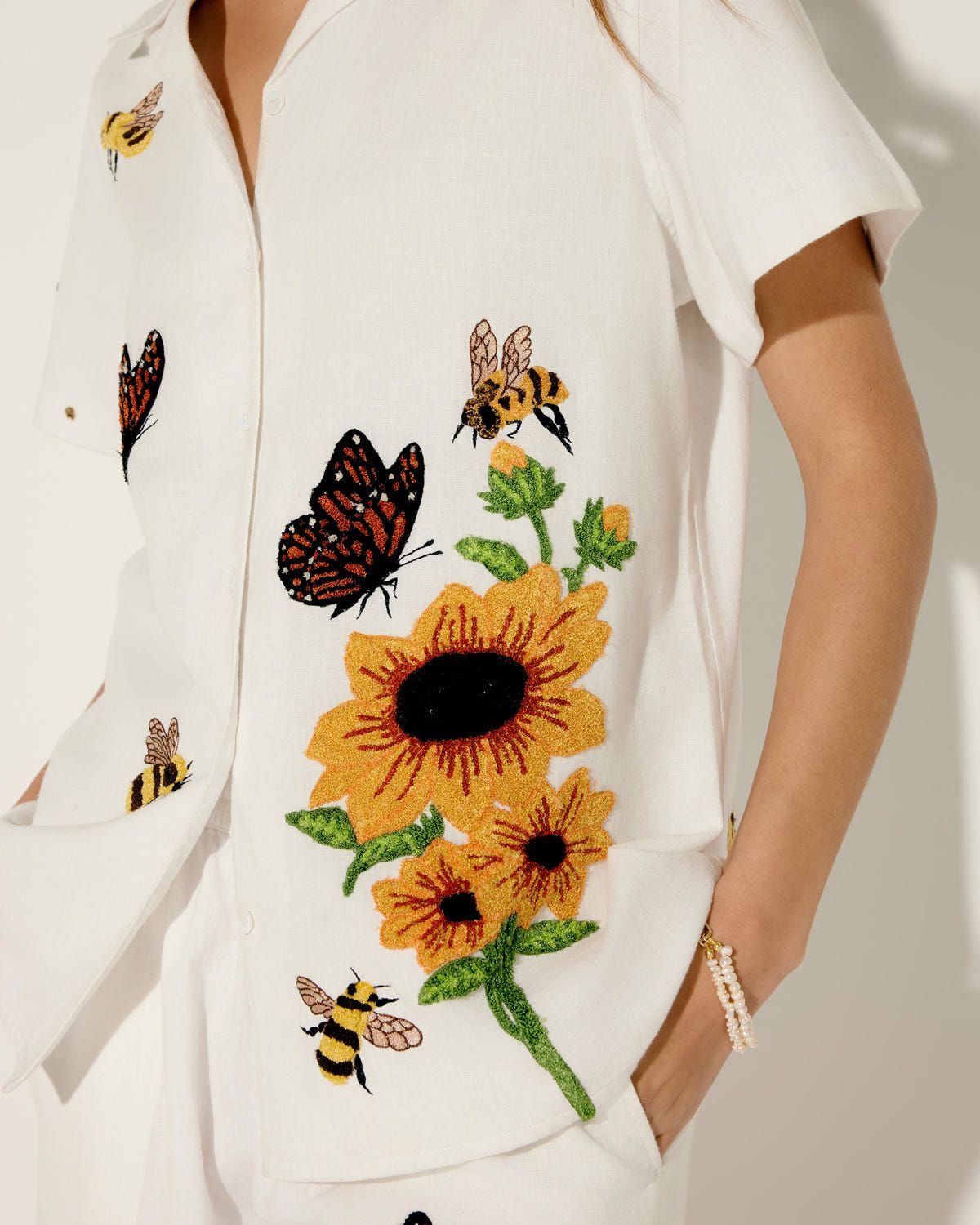 Honeybee embroidered shorts - image 2