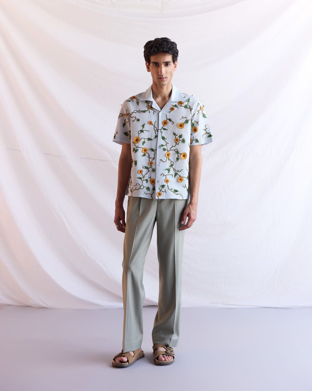 "Sunflowers” hand embroidered shirt - image 4