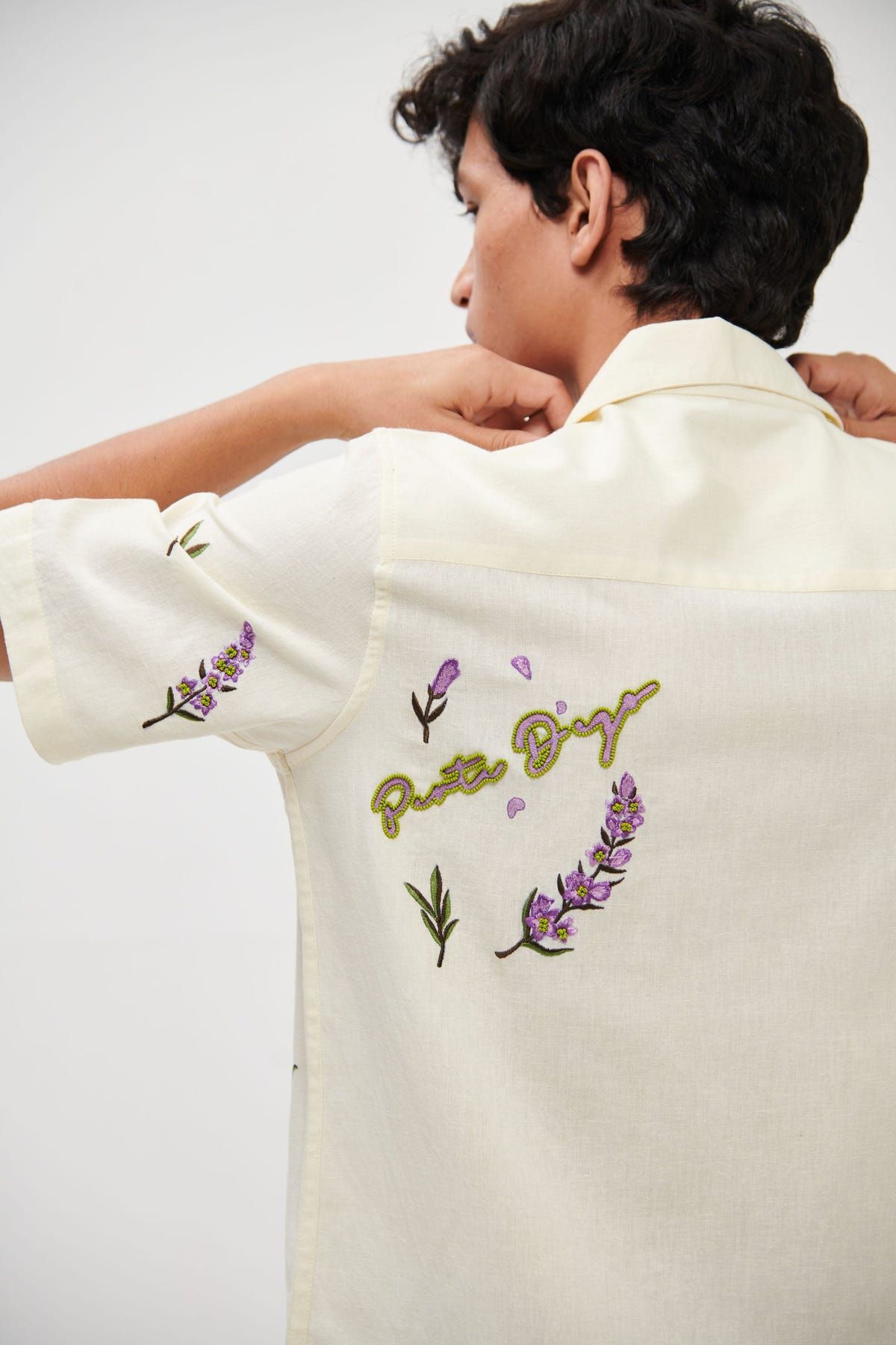 "Lavender fields" hand embroidered Shirt - image 8
