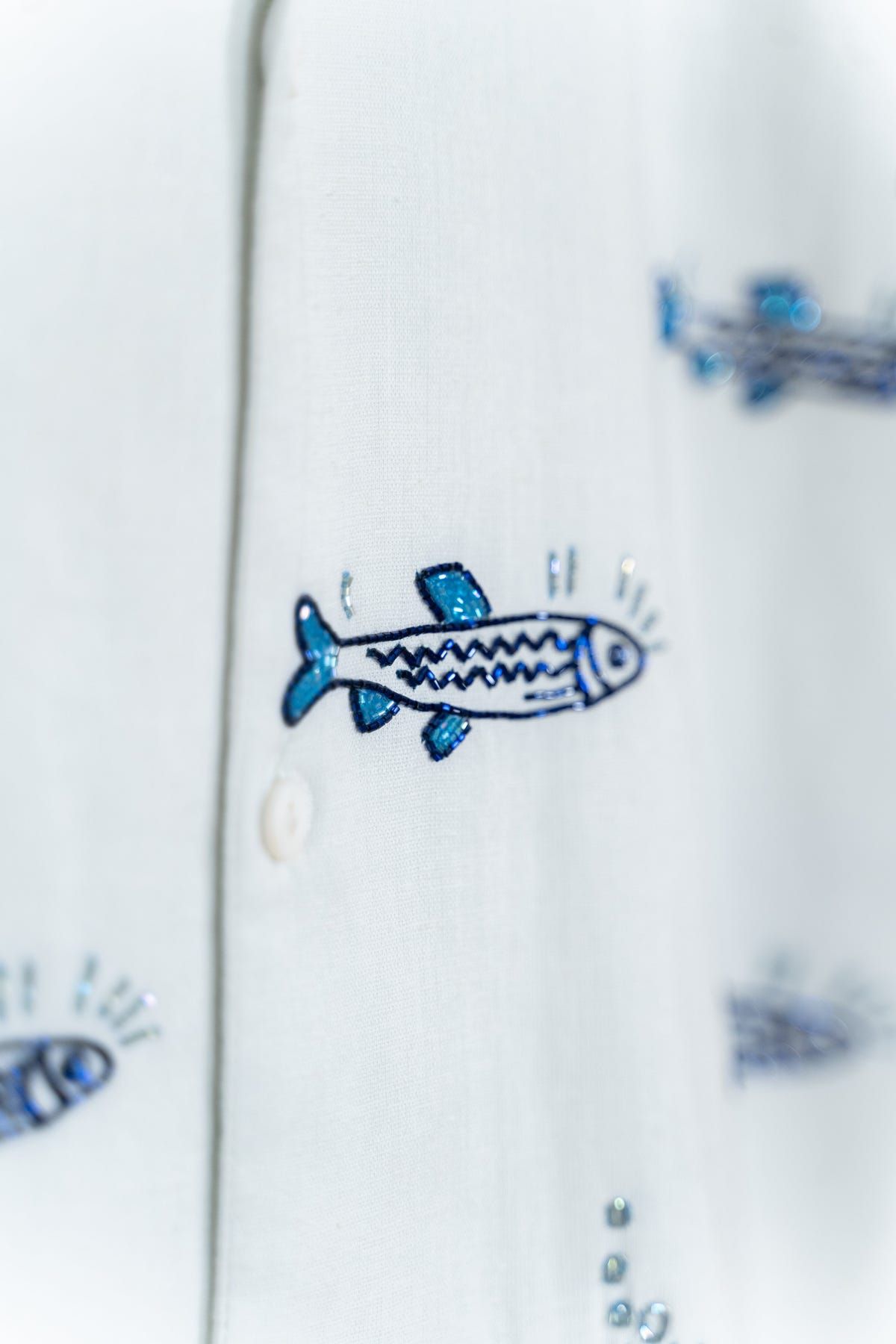 “Le sardines” hand embroidered shirt - image 2
