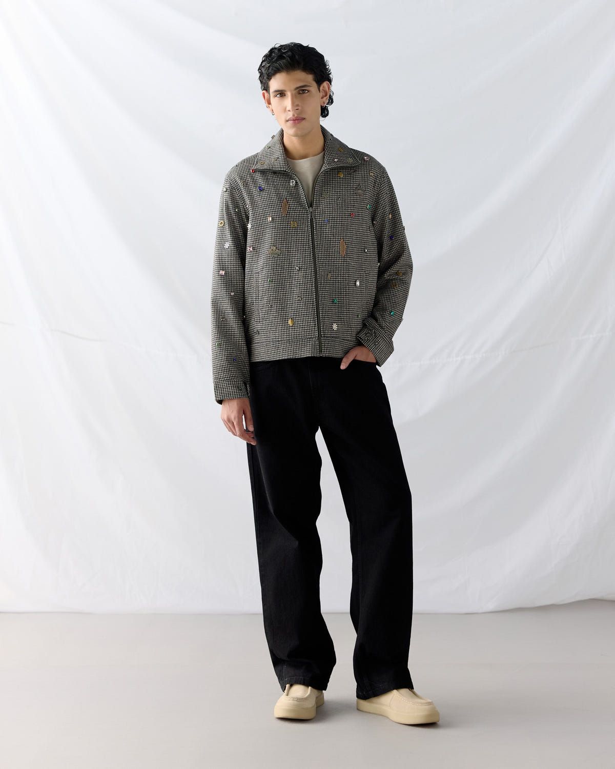 Hand embroidered wool zip up jacket - image 2
