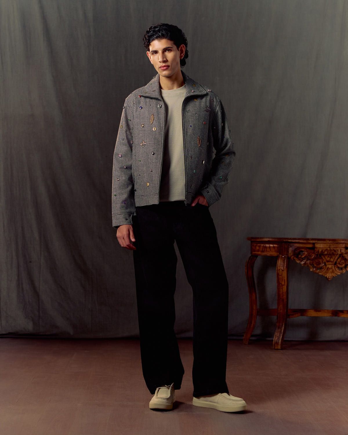 Hand embroidered wool zip up jacket - image 6