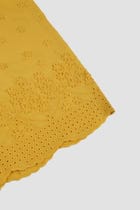 Floral embroidered cutwork shorts view 4