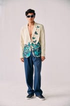 "Le morpho" hand embroidered blazer view 1