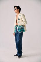 "Le morpho" hand embroidered blazer view 5