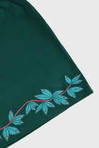 Green appliqué artwork shorts view 3