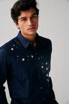 "Night sky" hand embroidered evening shirt view 4