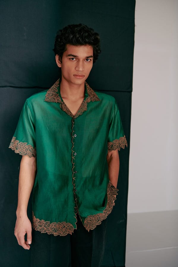 Perte D'ego — "Les feuilles" Cutwork shirt