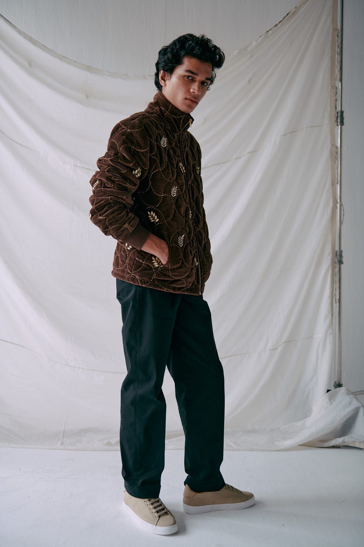 "Aspen" quilted jacket- Chocolate brown - image 4