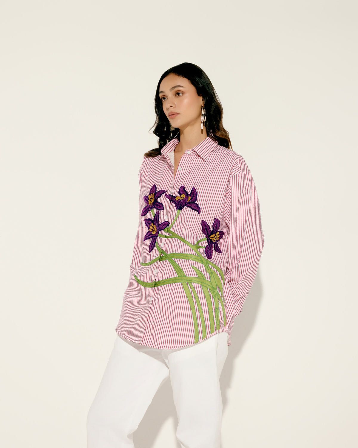 "Le Iris" hand embroidered shirt - image 3