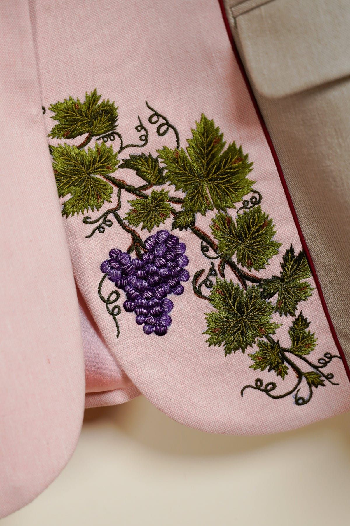 “Le Château” hand embroidered blazer - image 4