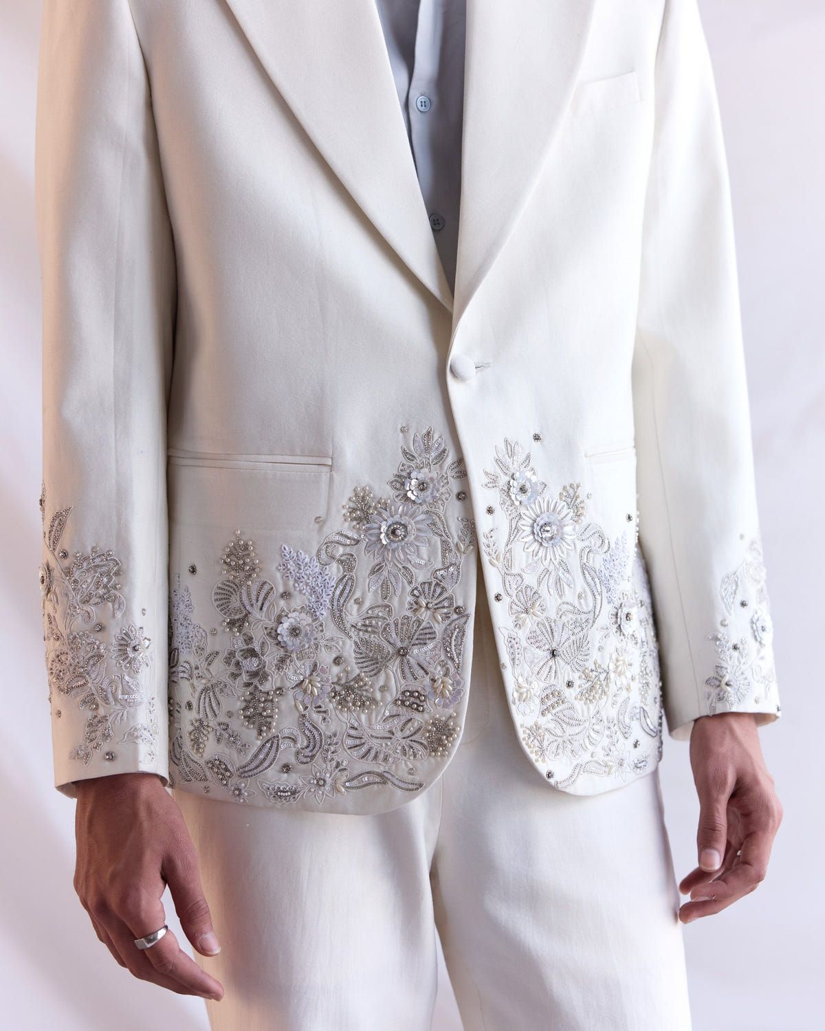 "Le Lumière" hand embroidered blazer - image 6