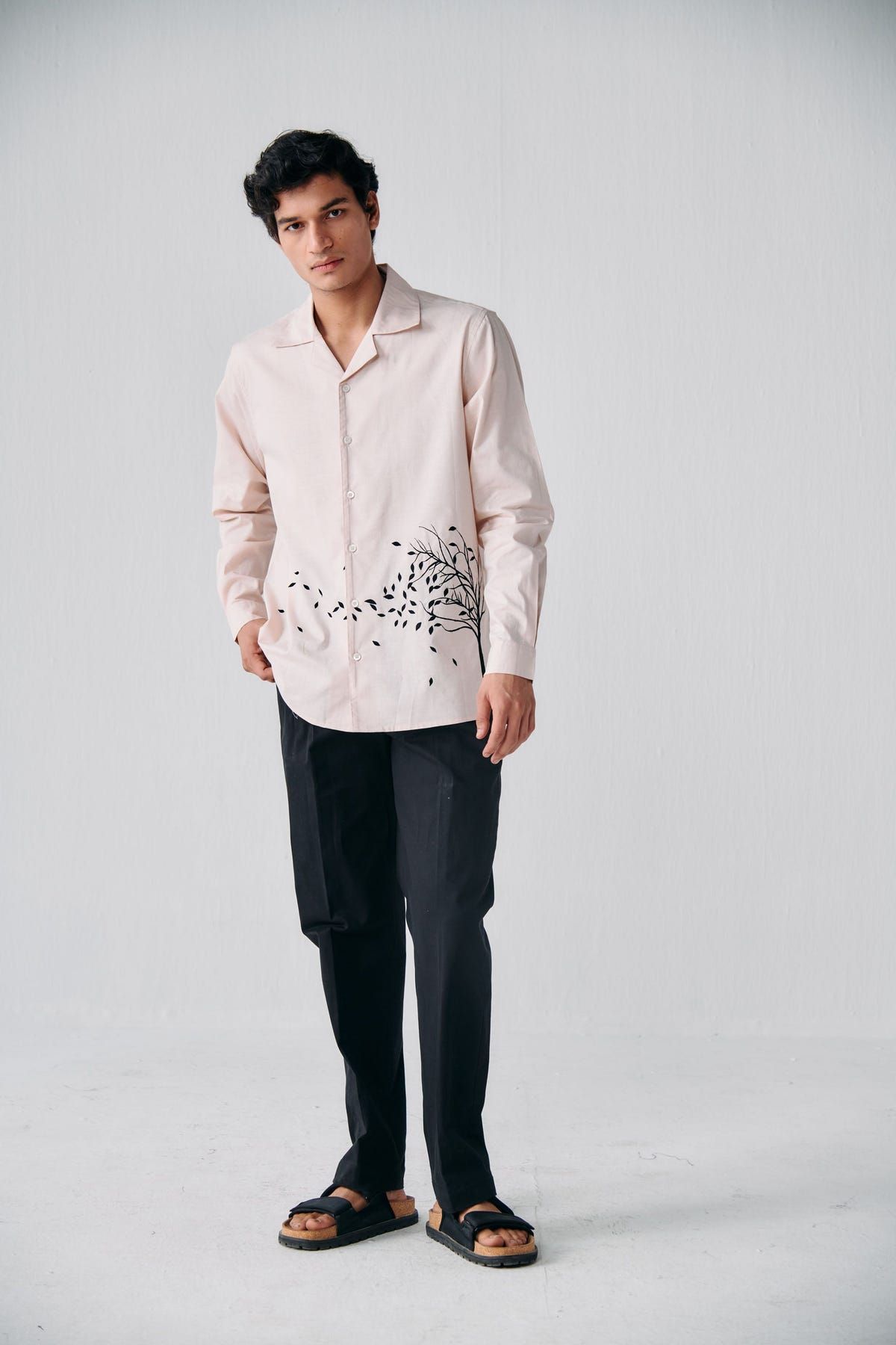 "A fall evening" appliqué shirt - image 2
