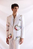 "Le fleur" hand embroidered blazer view 4