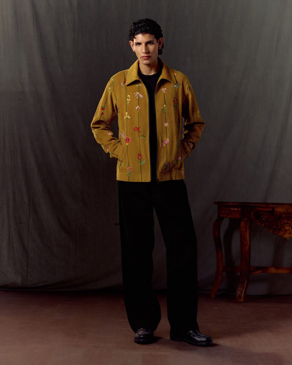 Floral stripes corduroy jacket - image 6
