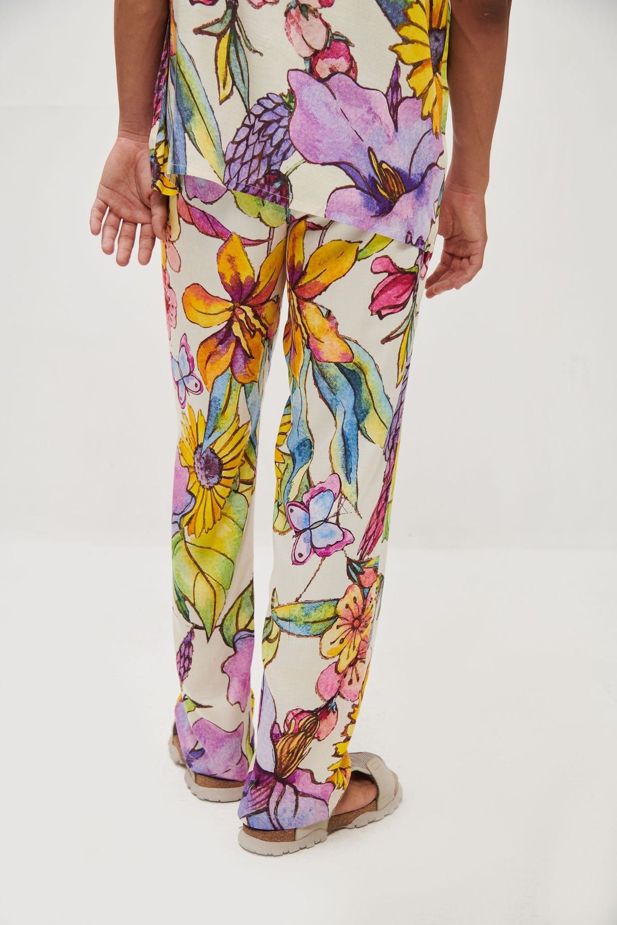 Floral sketch lounge pants - image 3
