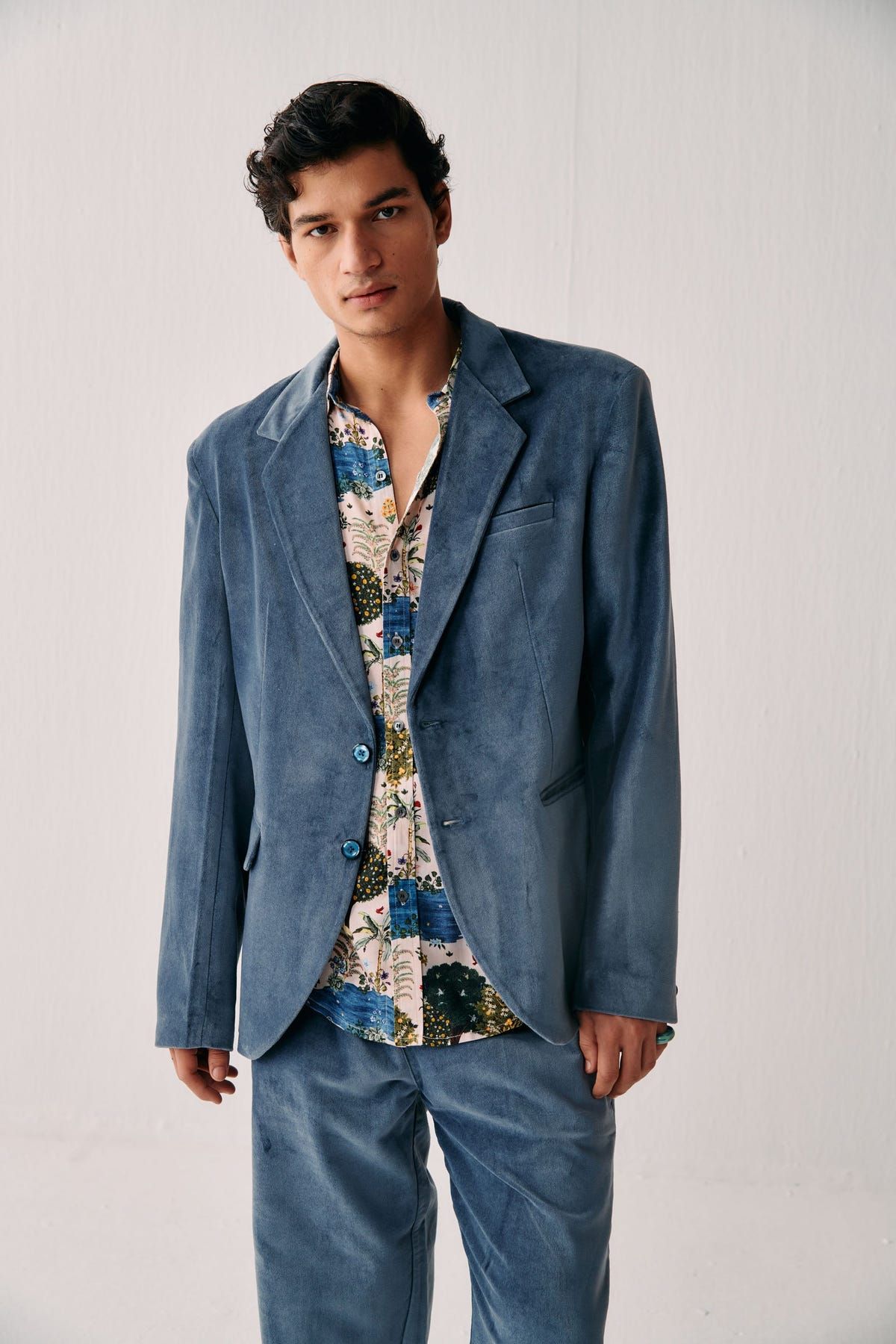 Vintage velvet blazer- Ice Blue - image 2