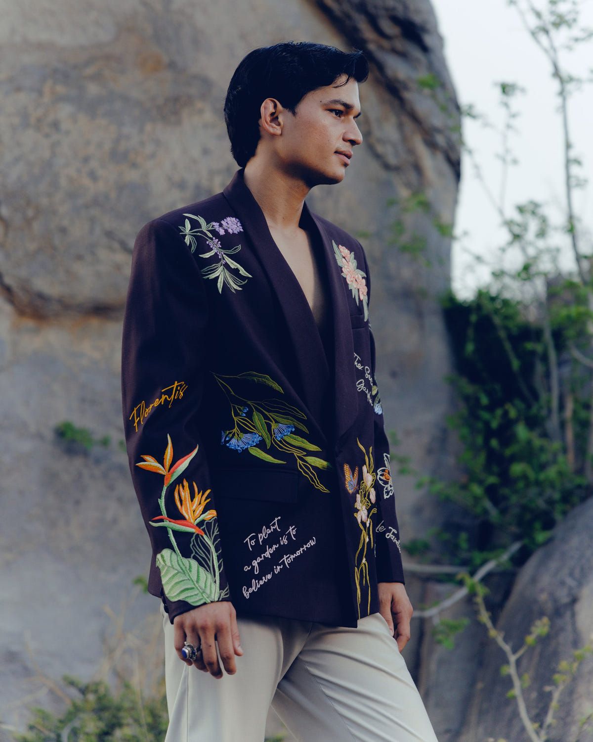 "The secret garden" embroidered casual wedding blazer - image 9
