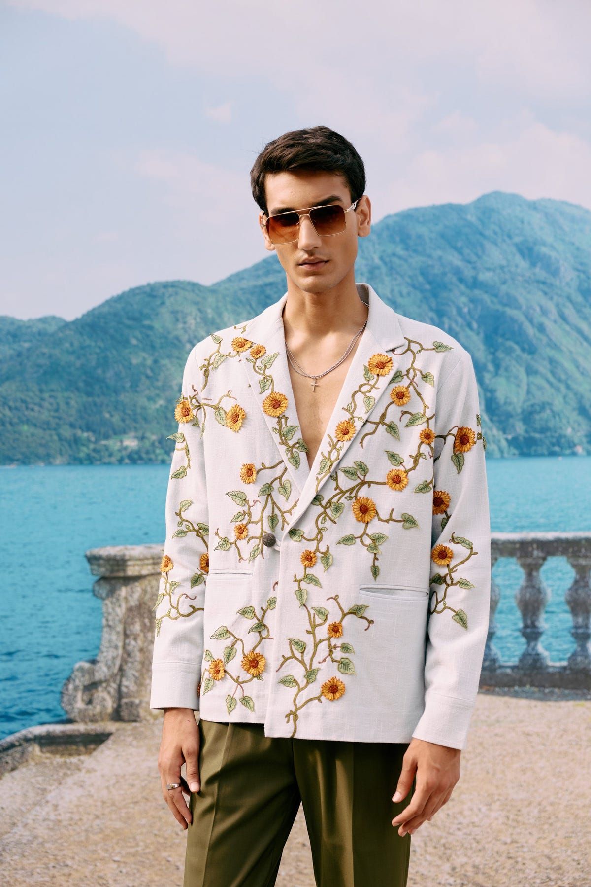 "Sunflower" hand appliqué resort blazer - image 1