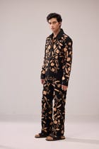 Vintage embroidered jacket view 3