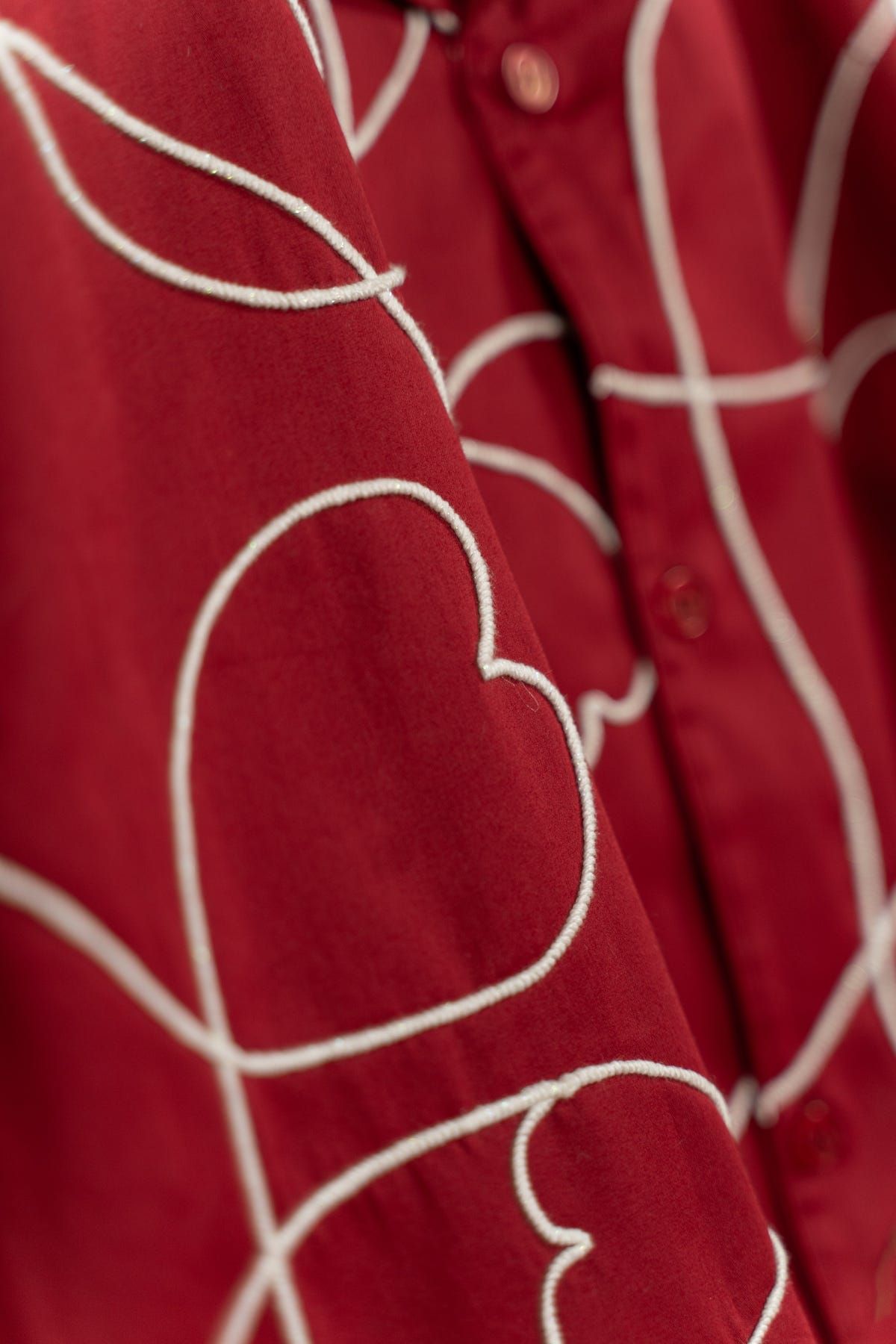"Love scribbles" embroidered shirt- Red - image 2