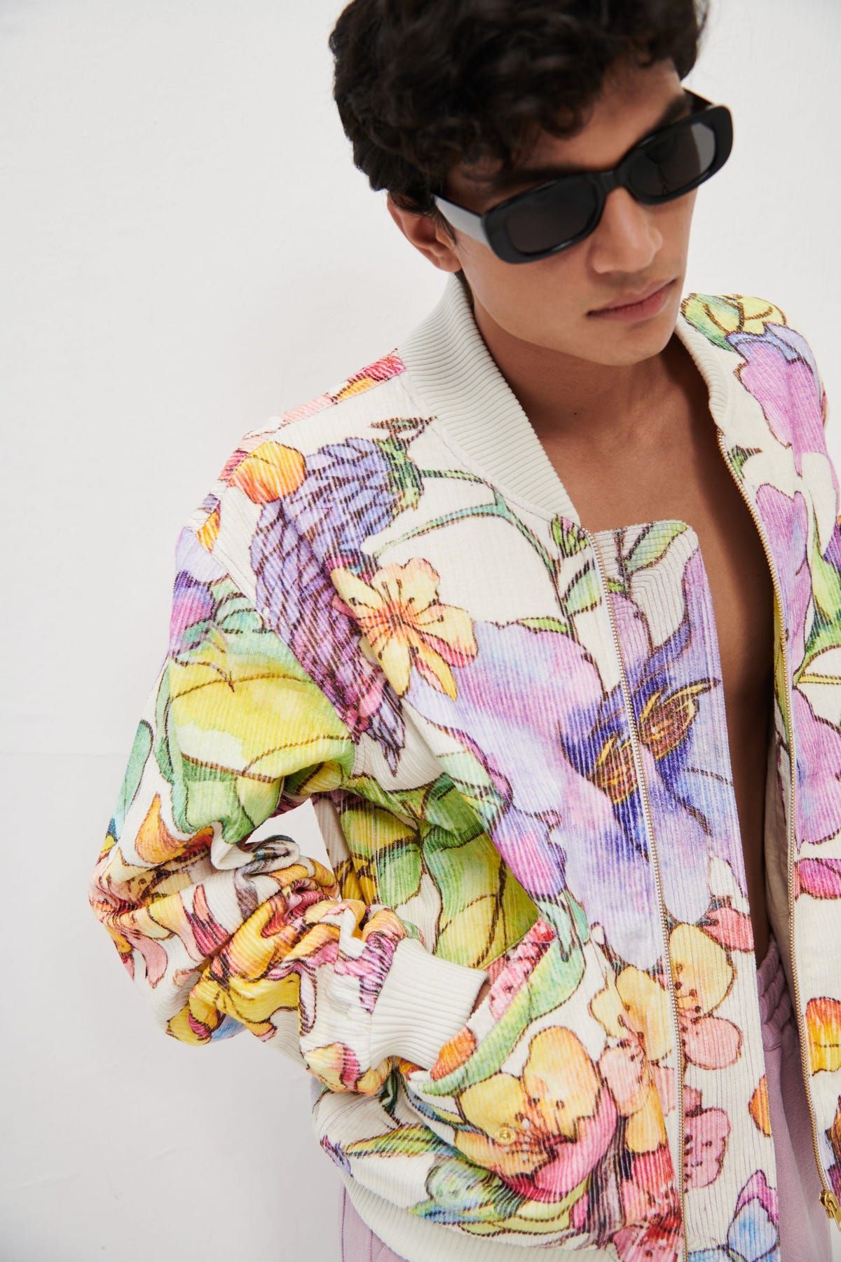 Floral sketch bomber jacket - image 5