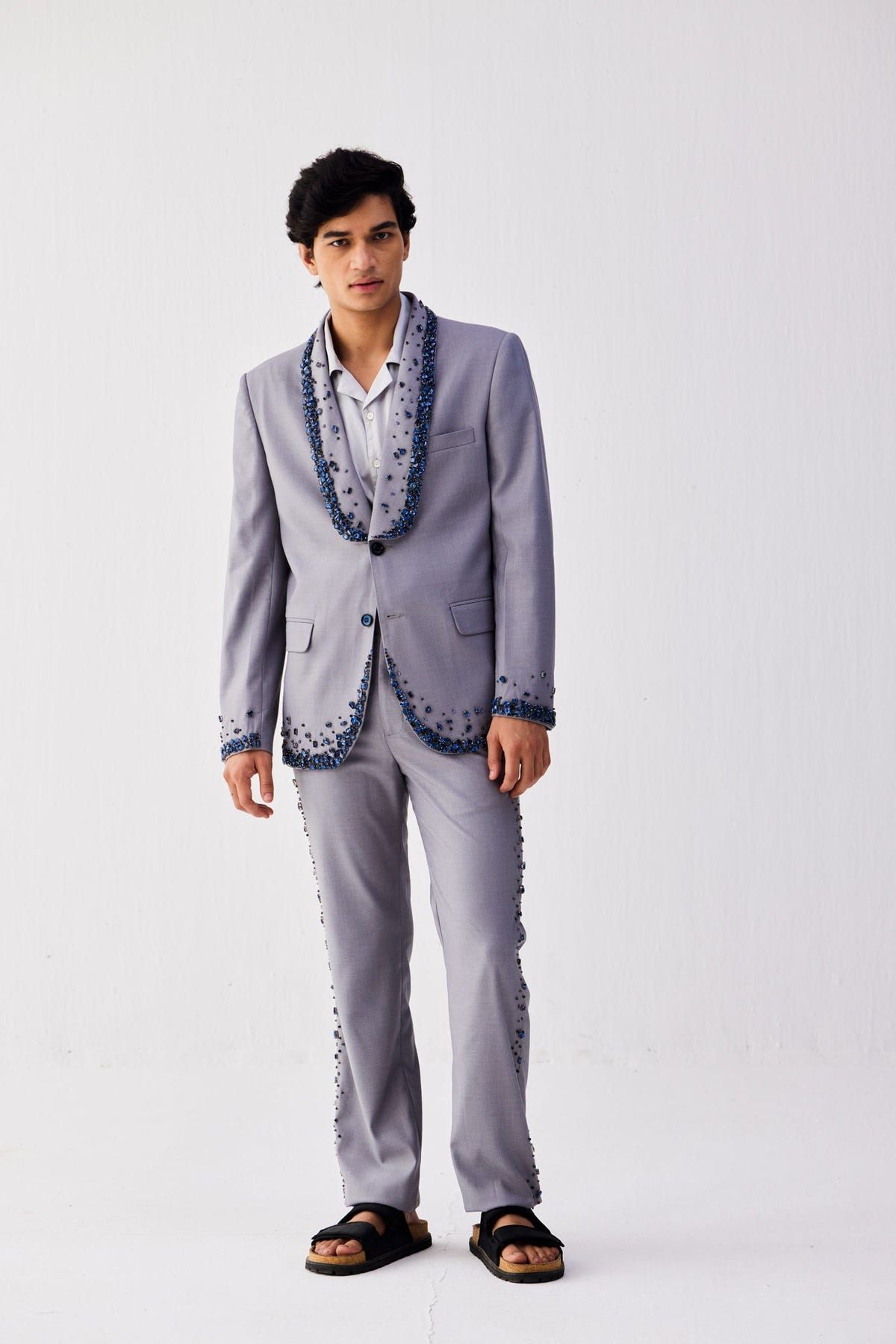 Blue stonework embroidered blazer - image 2