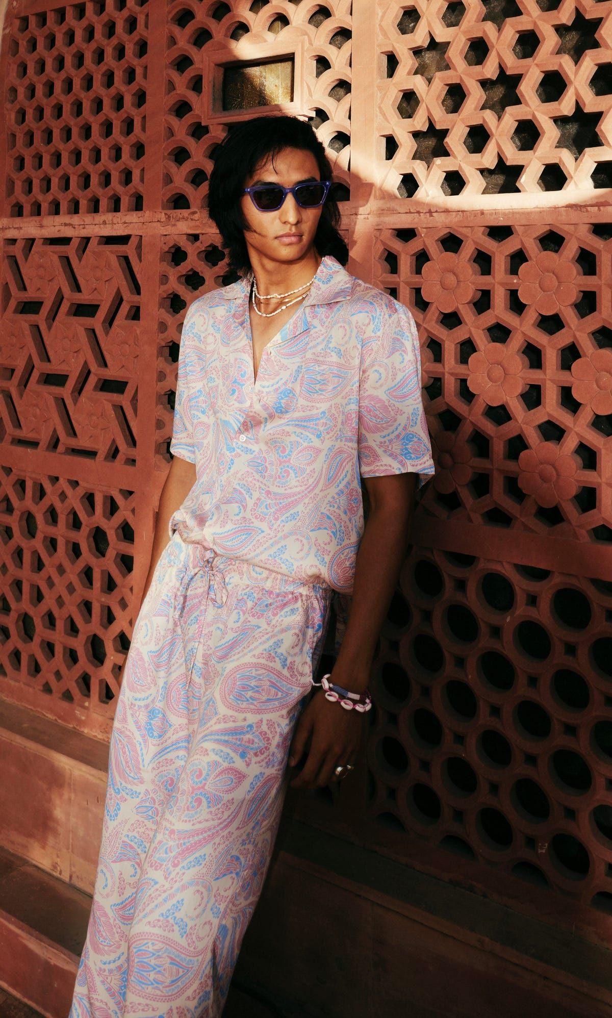 Bubblegum Paisley shirt - image 2