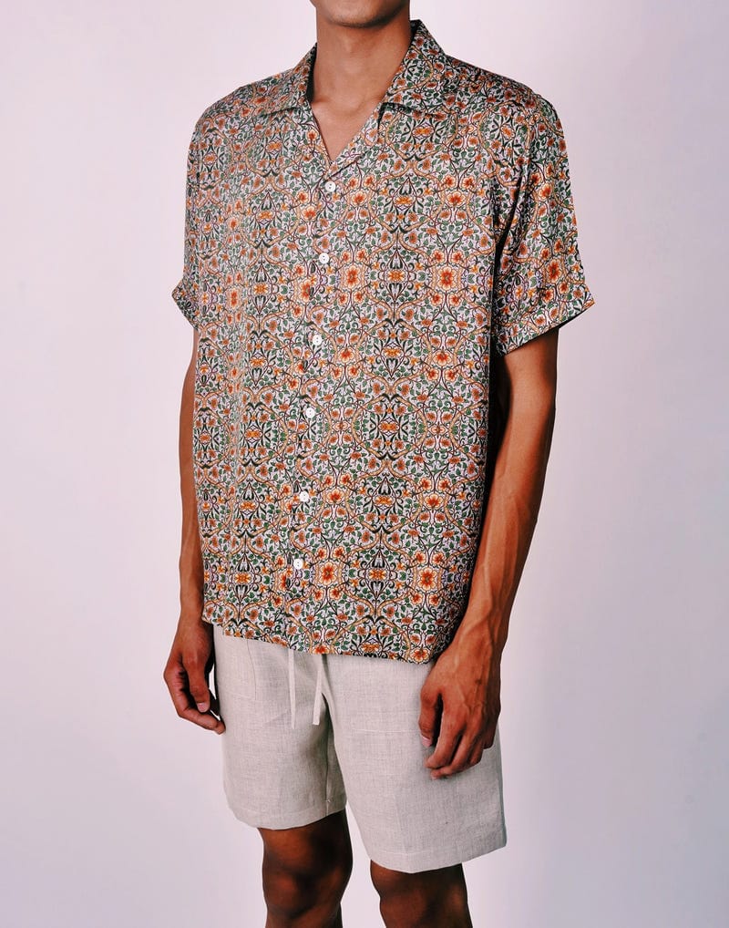 La Palais Half sleeve shirt
