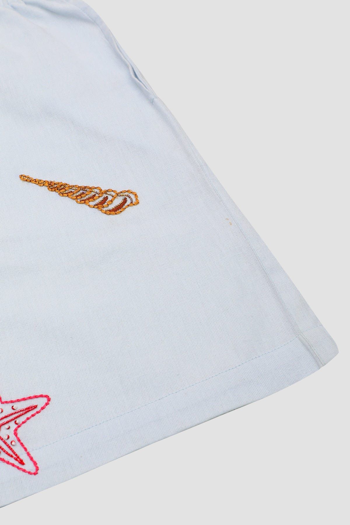 Seashells embroidered shorts - image 3