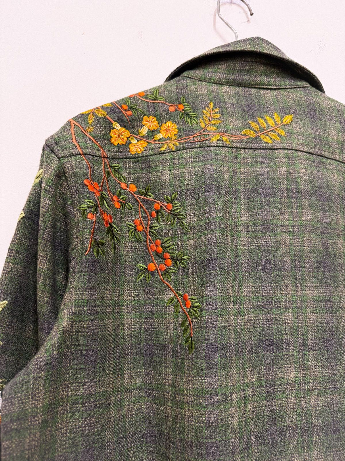 Floral embroidered wool overshirt - image 4