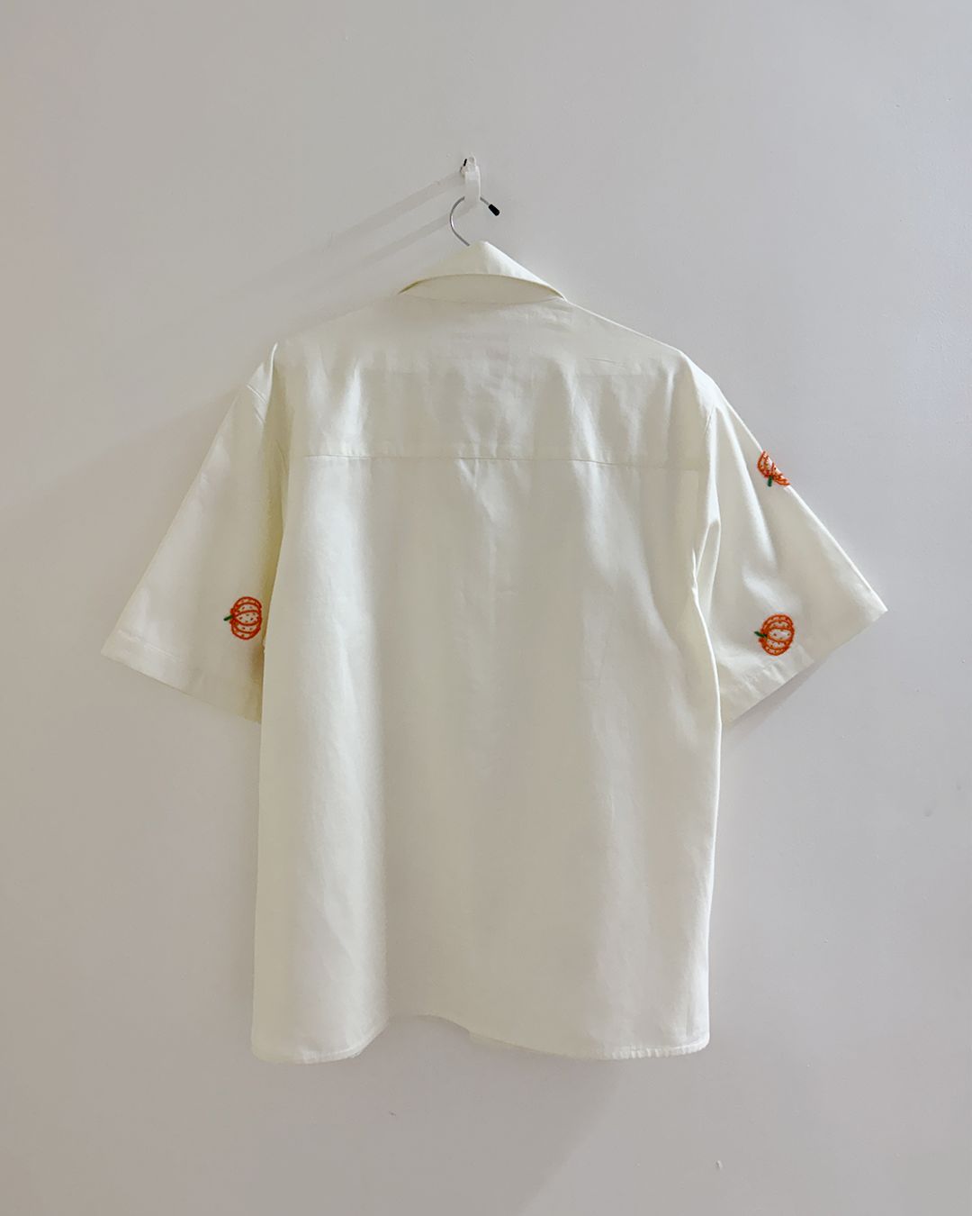 "Le pumpkin" beadwork shirt - image 3