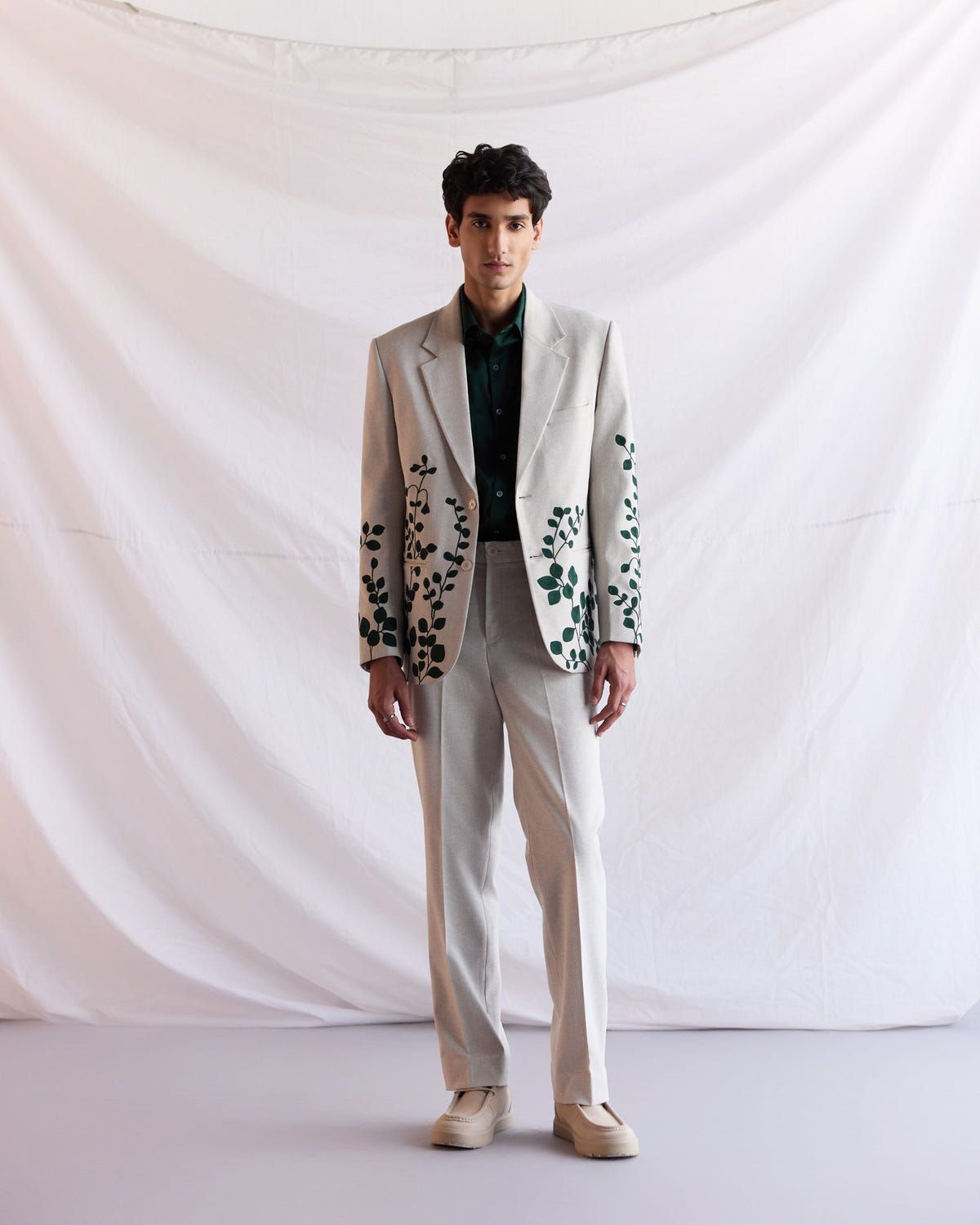 Whispering Vines embroidered Blazer - image 5