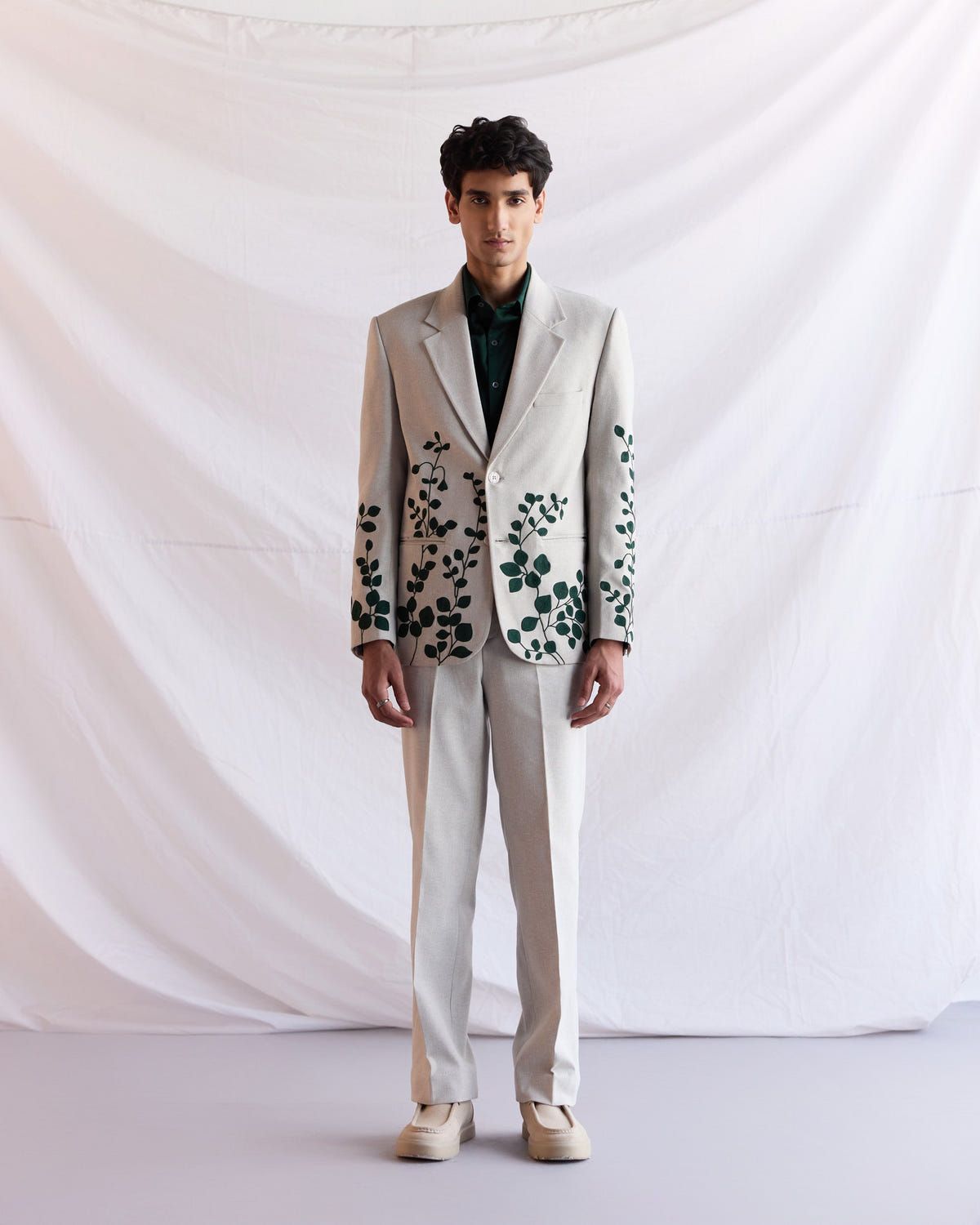 Whispering Vines embroidered Blazer - image 6