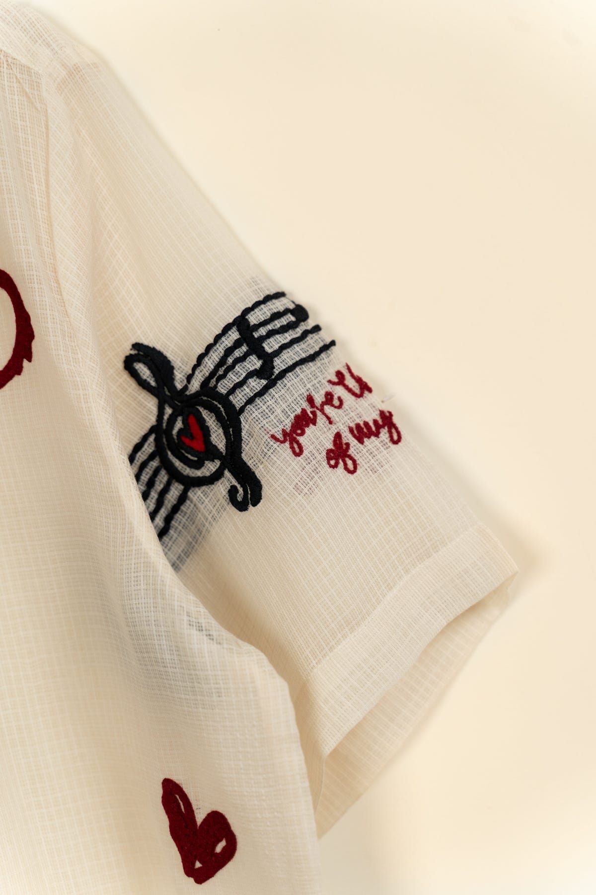 "Mi Amor" Hand embroidered hearts Shirt - image 5