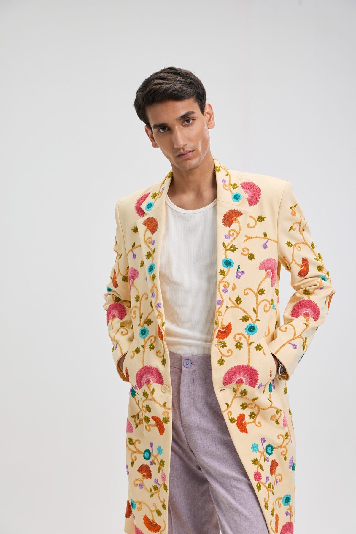Fuzzy embroidered overcoat - image 6