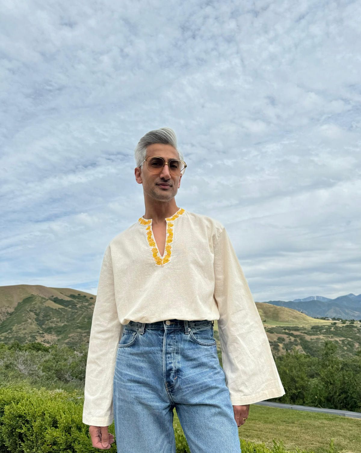 Yellow floral hand embroidered resort shirt - image 1