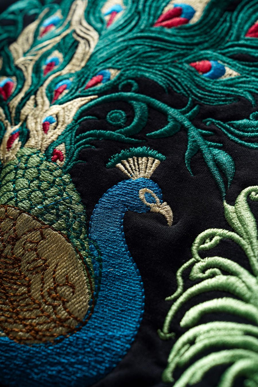 Peacock T-shirt - image 13